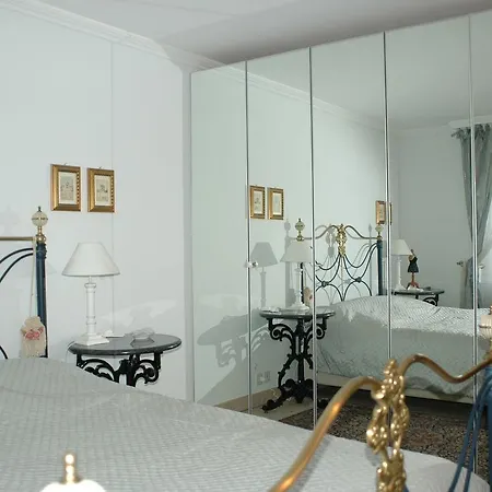 Residenza Giardino - Chez Antoinette דירה *