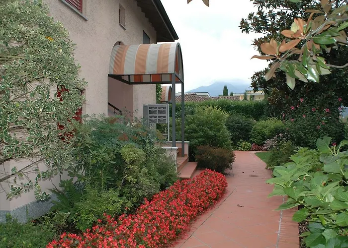 Residenza Giardino - Chez Antoinette דירה *